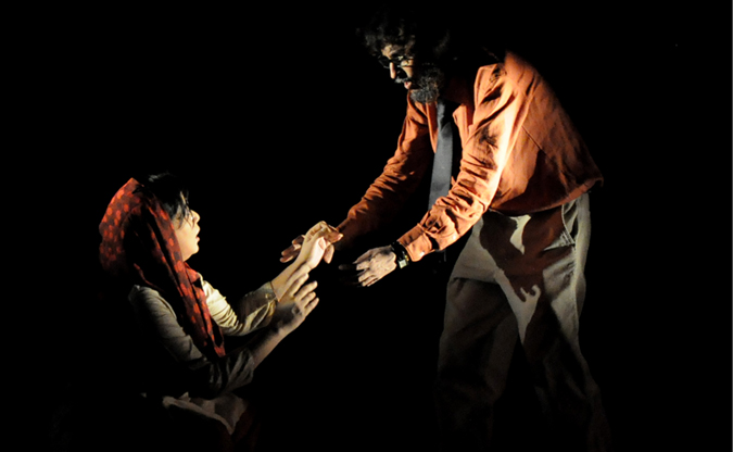 Theatre Rape Particle16